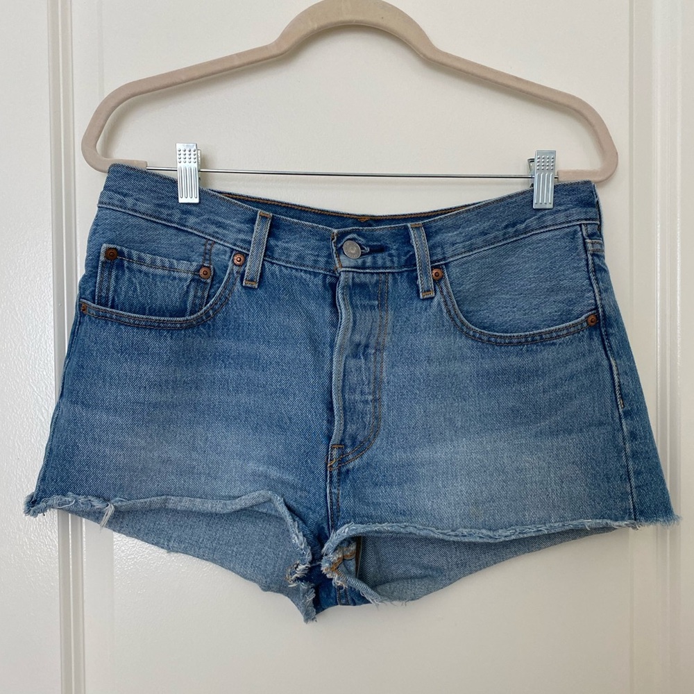 Levi’s 501 Light Wash